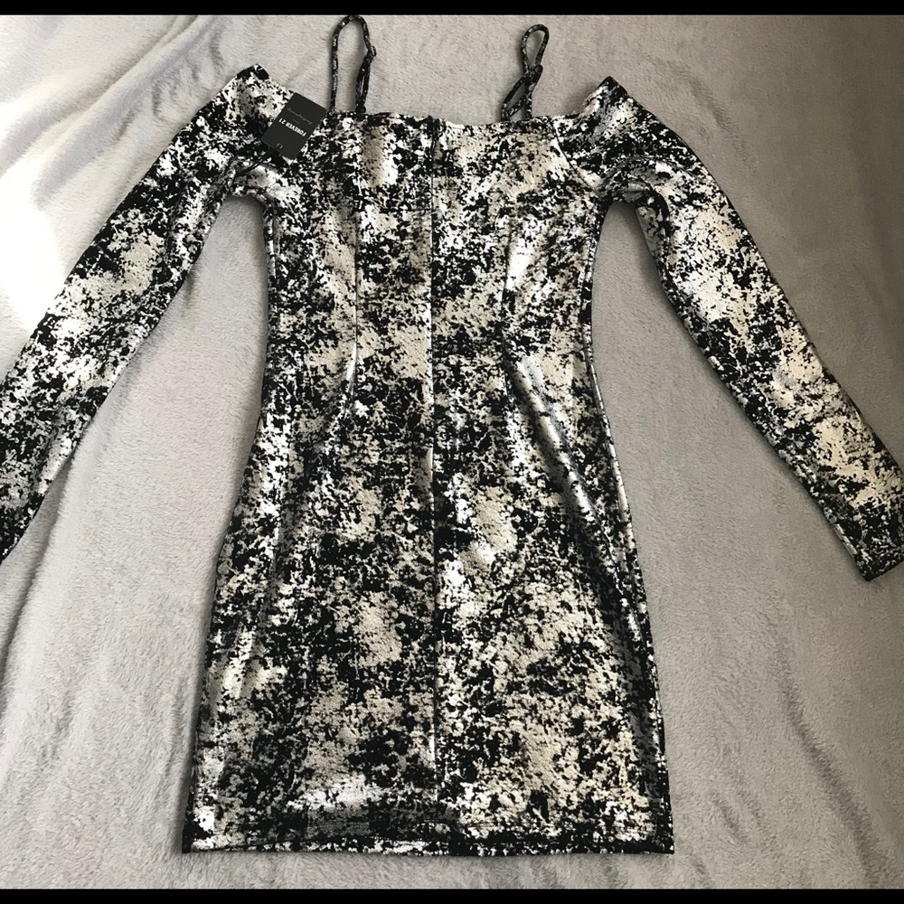 Contemporary forever 21 dress